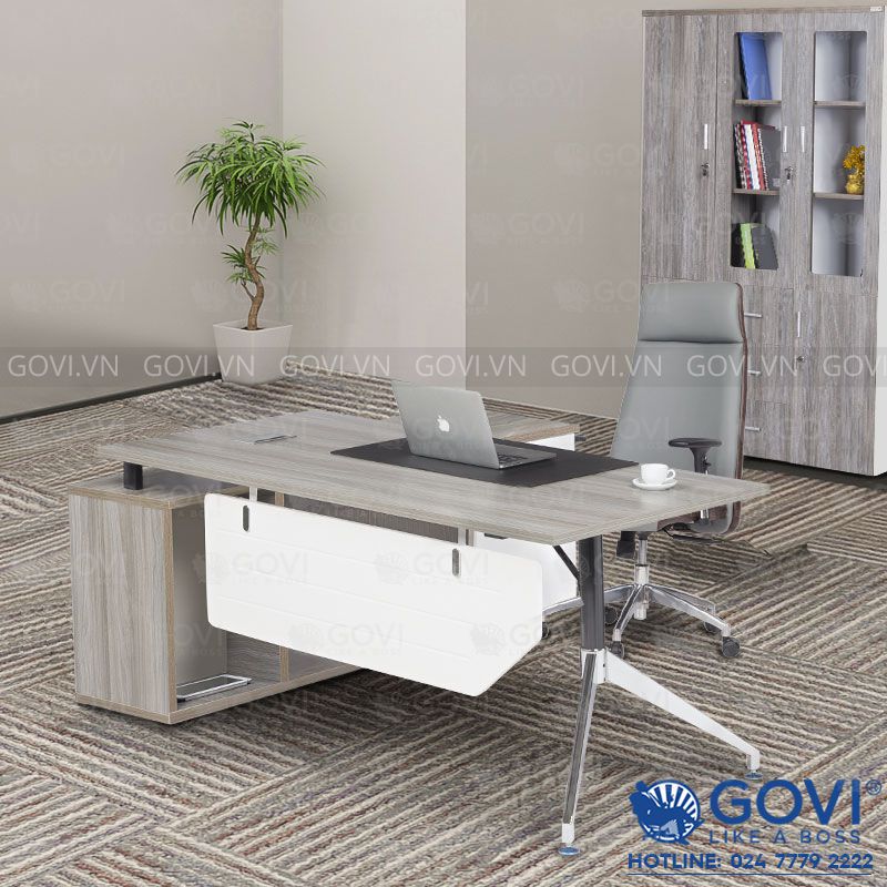 Ban-giam-doc-iris01-30